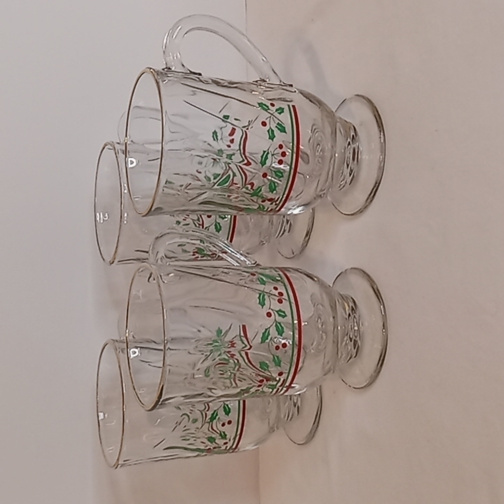 𝅺Vintage Arby's Merch Holly Berry Irish Glass Coffee Mugs Footed & Gold Rimmed